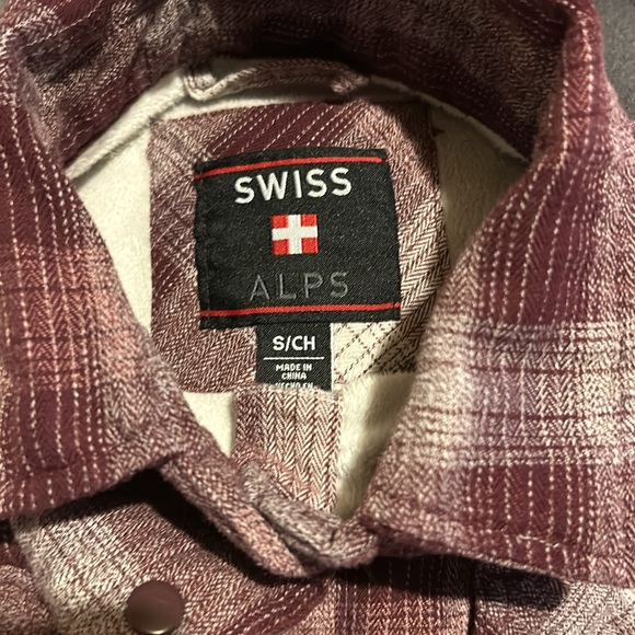 Thick flannel size small - Picture 3 of 4